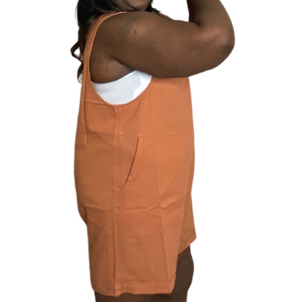 PLUS LINEN SLEEVELESS ROMPER WITH POCKETS - Picture 2 of 3